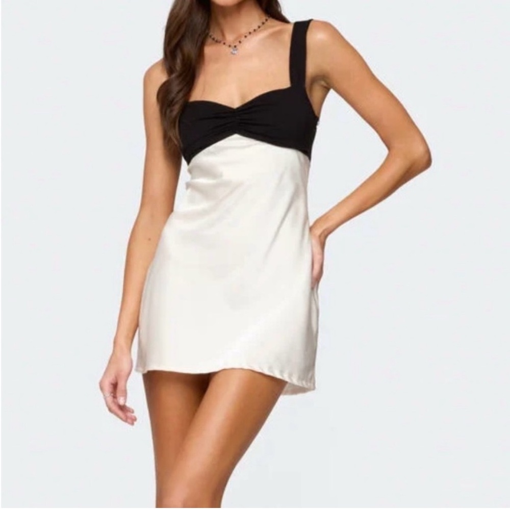 Edkited Black & Cream Satin Dress
